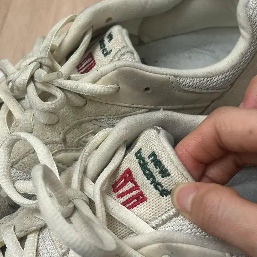 [BUNJANG] New Balance 878 Beige Suede Mesh Sneakers 225 / 뉴발란스 878 베이지 스웨이드 메쉬 운동화 225
