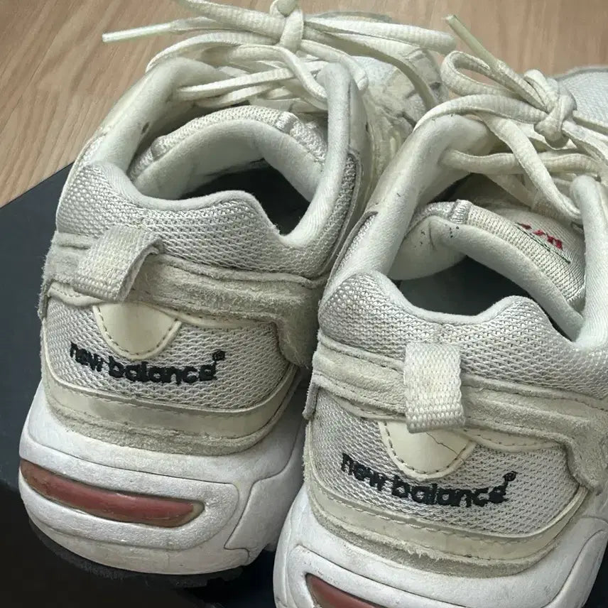 [BUNJANG] New Balance 878 Beige Suede Mesh Sneakers 225 / 뉴발란스 878 베이지 스웨이드 메쉬 운동화 225