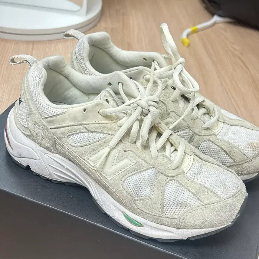 [BUNJANG] New Balance 878 Beige Suede Mesh Sneakers 225 / 뉴발란스 878 베이지 스웨이드 메쉬 운동화 225