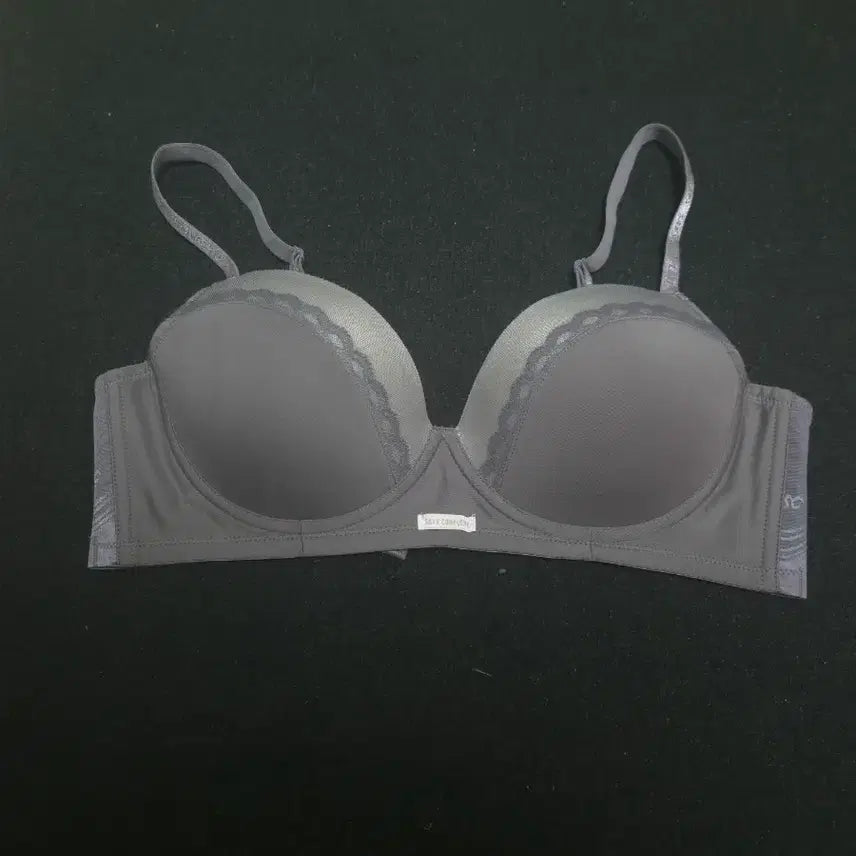 [BUNJANG] Victoria Studio Bra Set (85D) / [85D] 빅토리아 스튜디오 브라 3종 일괄 2만원
