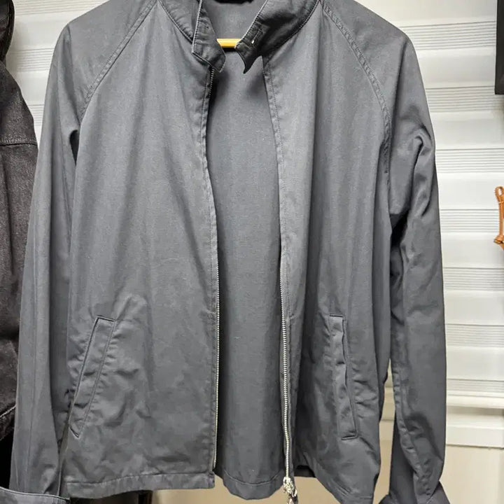 [SOLD OUT] [스테디에브리웨어] 라이트 해링턴 자켓 블랙 2 size