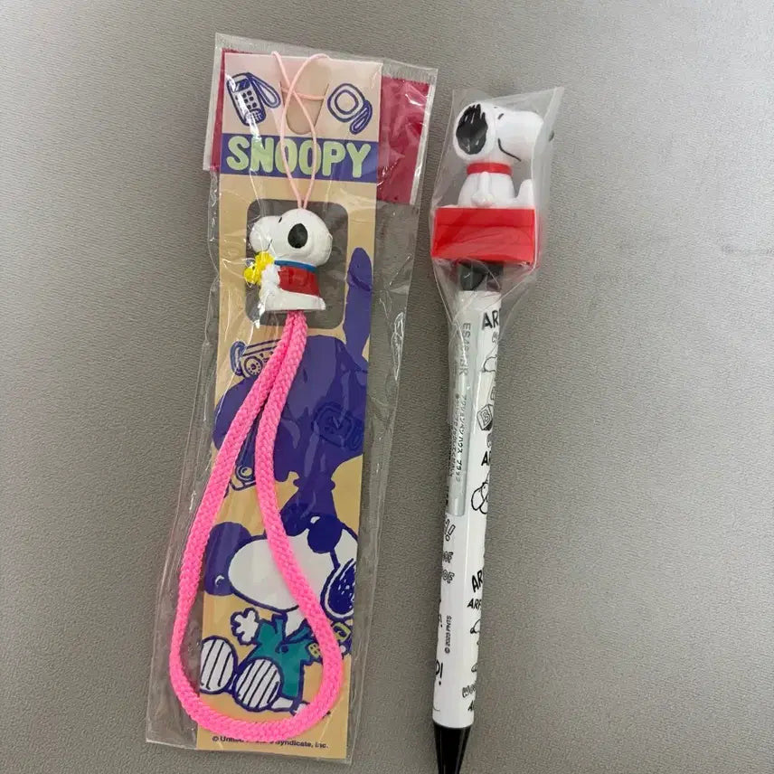 [BUNJANG] Snoopy Vintage Strap Ballpoint Pen / 고전 스누피 스트랩 볼펜
