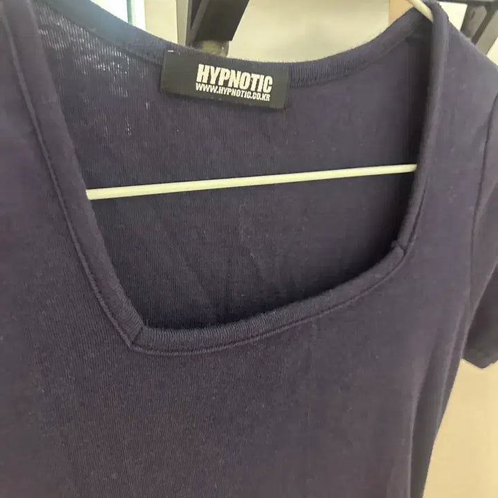 [SOLD OUT] 히프나틱 스퀘어넥 셔링 롱 원피스 네이비