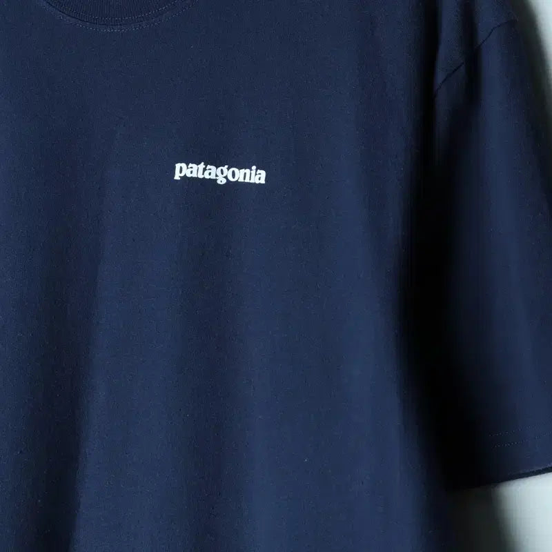 [BUNJANG] Patagonia T-shirt Navy - Men&