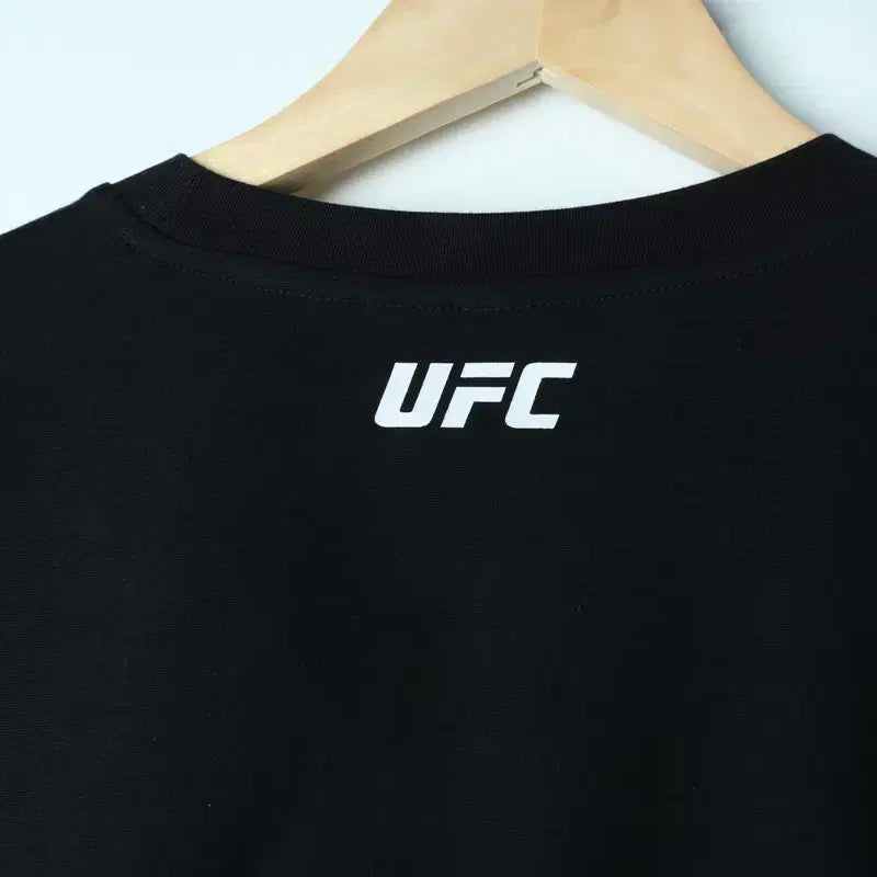 [BUNJANG] UFC Black T-shirt / (L-XL) 유에프씨 반팔 티셔츠 블랙 스트릿 아메카지-183A1