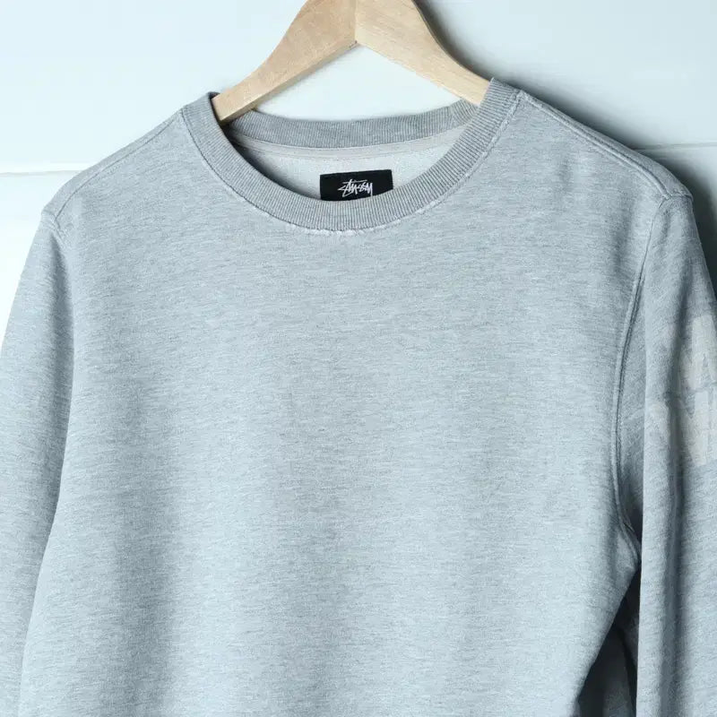 [BUNJANG] Stussy Crewneck Gray T-shirt / (M-L) 스투시 맨투맨 티셔츠 그레이 올드스쿨 스트릿-183A3