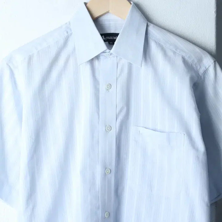 [BUNJANG] Aquascutum Striped Short Sleeve Shirt / (M) 아쿠아스큐텀 반팔 카라 티셔츠 셔츠 남방 스트라이프-183A9