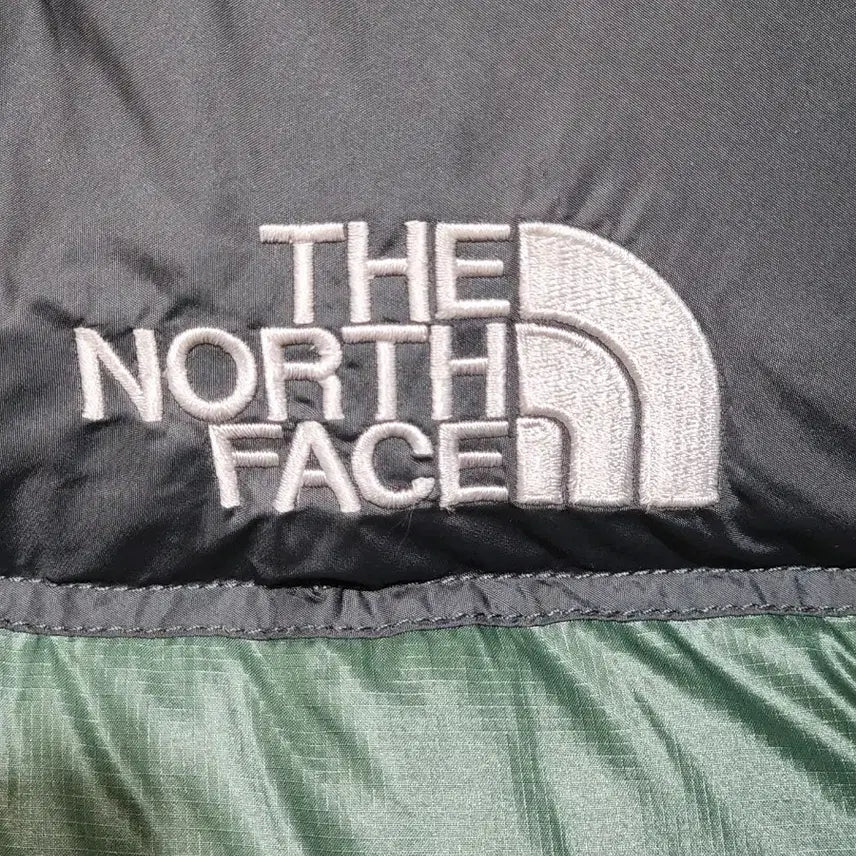 [BUNJANG] The North Face 700 Nuptse Two-Tone Goose Down Jacket / (90) 노스페이스 700 눕시패딩 점퍼 투톤 구스다운 자켓