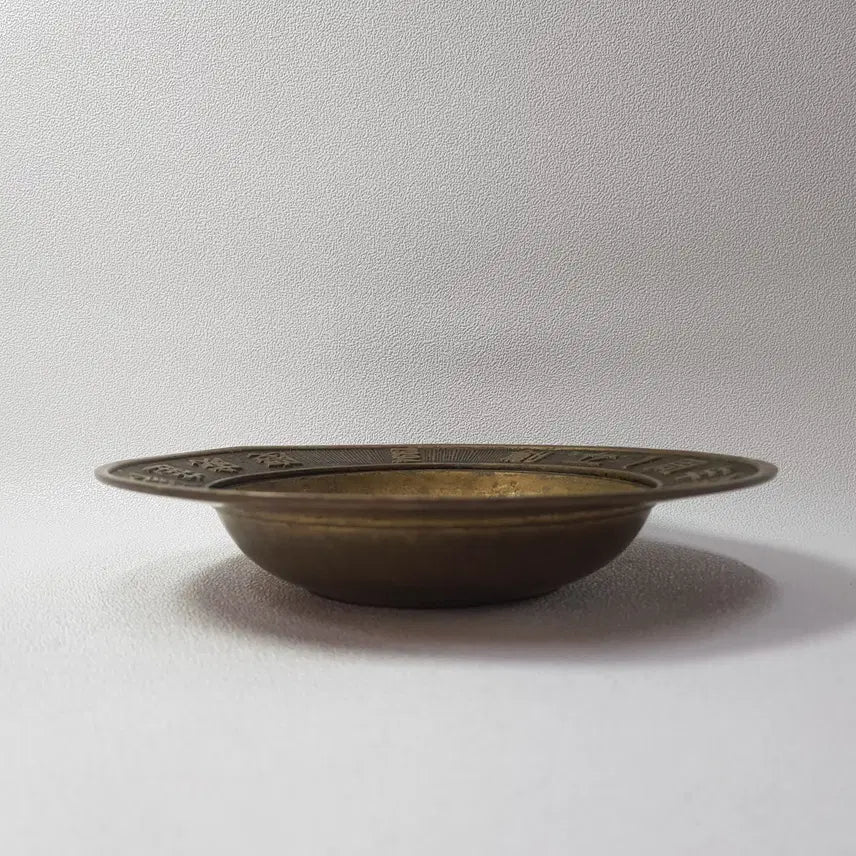 [BUNJANG] Kyungsung Industrial Machinery Brass Ashtray / 1994년 경성산업기계 창립 기념 황동 재떨이