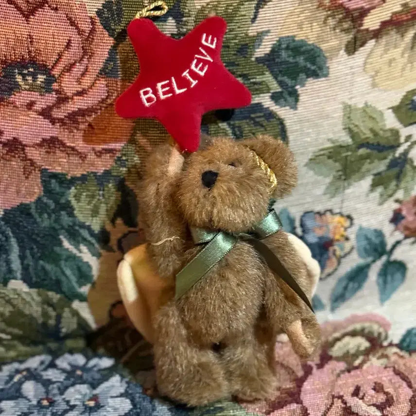 [SOLD OUT] 보이즈베어 빈티지 곰인형 Believe 별 오너먼트