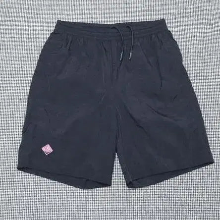 [BUNJANG] Aki Classic Shorts (Size 95) / 아키클래식 새상품 반바지 95