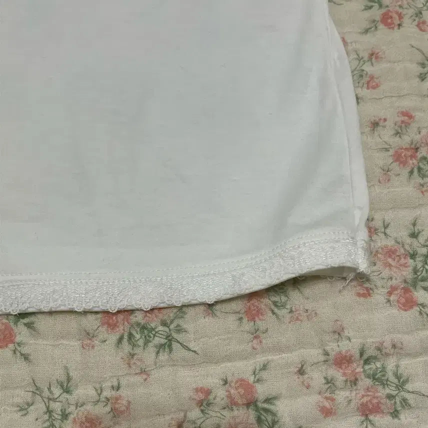 [BUNJANG] Vintage White Pearl Cubic Lace Cami Top / 빈티지 화이트 진주 큐빅 레이스 나시 1102 모리걸 y2k 스트릿 갸루