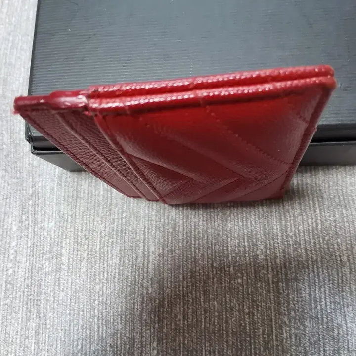 [BUNJANG] Saint Laurent Matelassé Card Wallet Red / 생로랑 마틀라세 카드지갑 레드
