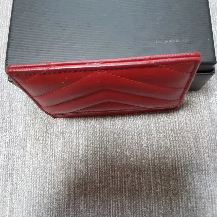 [BUNJANG] Saint Laurent Matelassé Card Wallet Red / 생로랑 마틀라세 카드지갑 레드