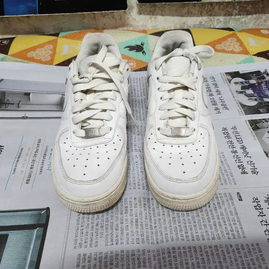 [SOLD OUT] 나이키 에어포스1 235사이즈