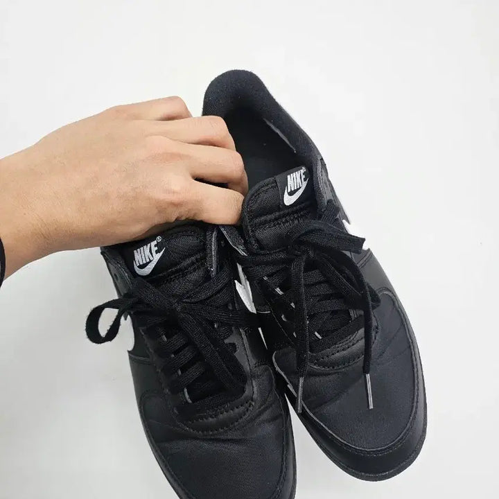 [SOLD OUT] 나이키필드제너럴82 블랙 280사이즈