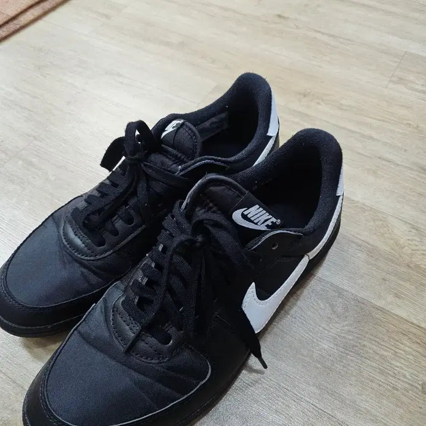 [SOLD OUT] 나이키필드제너럴82 블랙 280사이즈