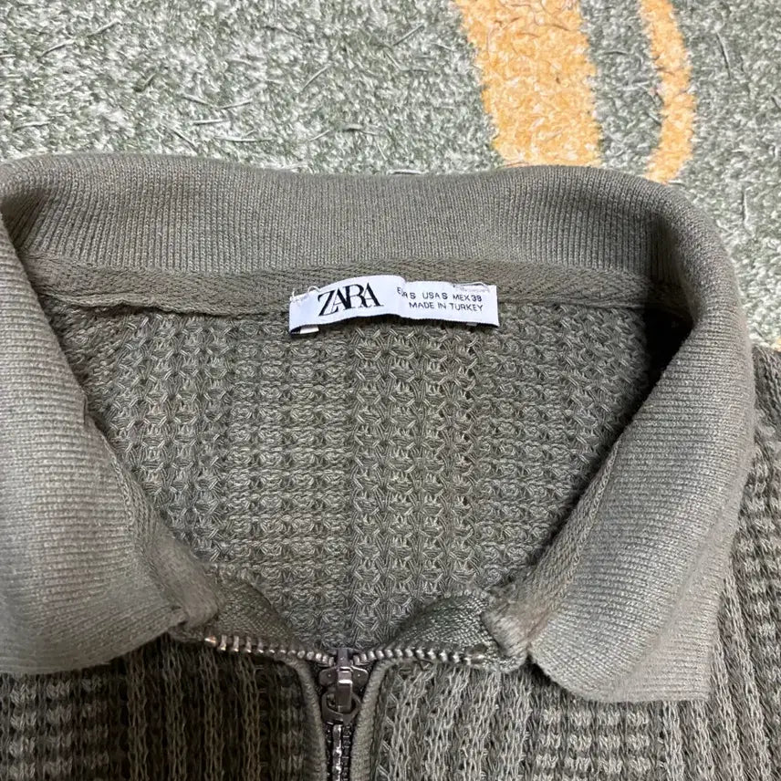 [BUNJANG] ZARA Half-Zip Collar Knit Top / 95-100 자라 반집업 카라 반팔 니트