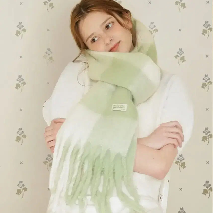 [BUNJANG] Nuart Studio Mariette Check Solid Muffler / 누아트스튜디오 스노우 마리에뜨 체크 솔리드 머플러 체크그린