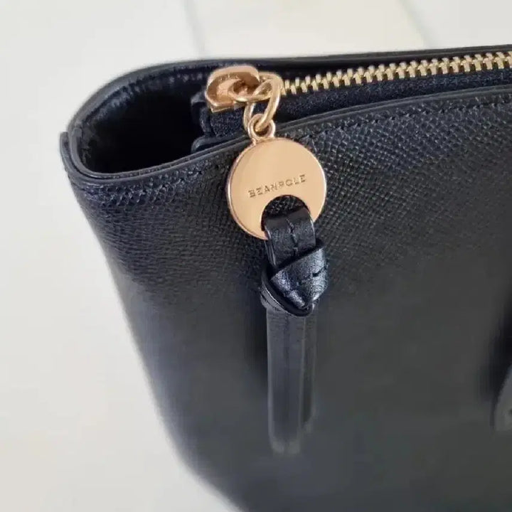 [SOLD OUT] 빈폴ACC 블랙 로시 쇼퍼백 숄더백