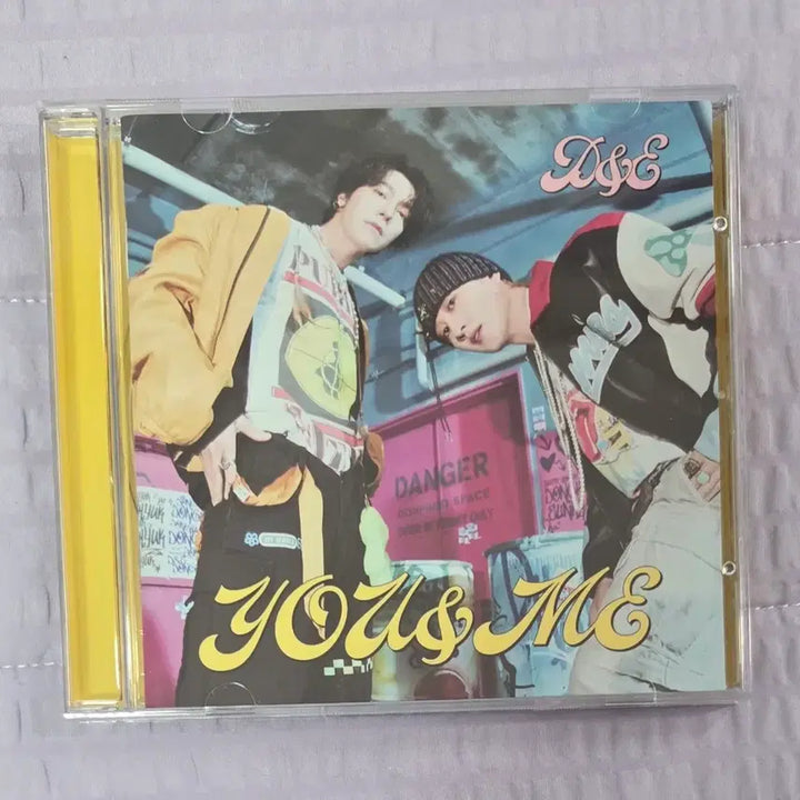 [BUNJANG] Super Junior D&amp;E You&amp;Me Donghae Unsealed Album / 슈퍼주니어 앨범 디앤이 you&amp;me 동해 은혁