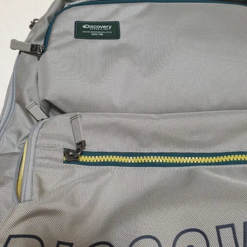 [BUNJANG] Discovery Expedition Gray Backpack / 디스커버리 익스페디션 백팩 회색(새거)