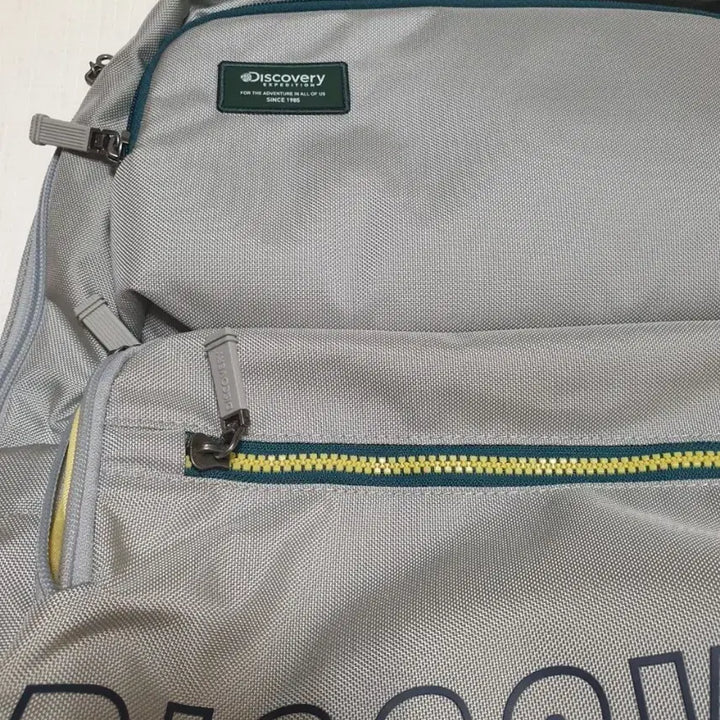 [BUNJANG] Discovery Expedition Gray Backpack / 디스커버리 익스페디션 백팩 회색(새거)