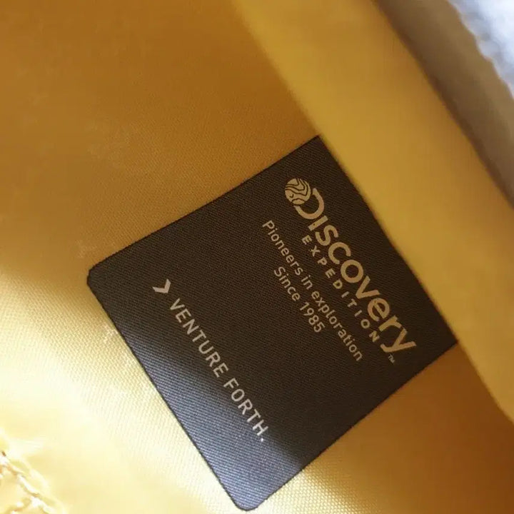 [BUNJANG] Discovery Expedition Gray Backpack / 디스커버리 익스페디션 백팩 회색(새거)