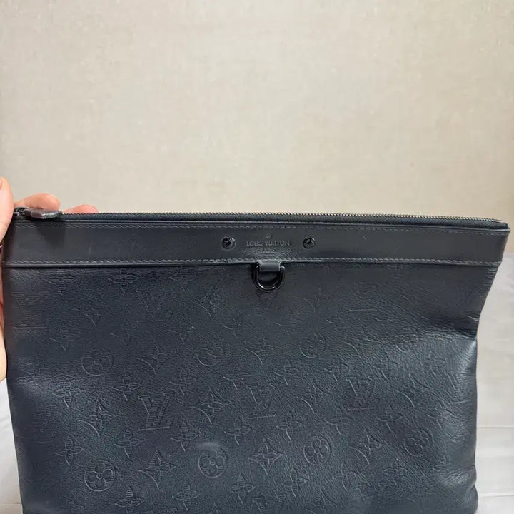 [BUNJANG] Louis Vuitton Pochette Shadow Clutch / [정품] 루이비통 포쉐트 쉐도우 클러치