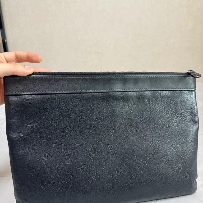 [BUNJANG] Louis Vuitton Pochette Shadow Clutch / [정품] 루이비통 포쉐트 쉐도우 클러치