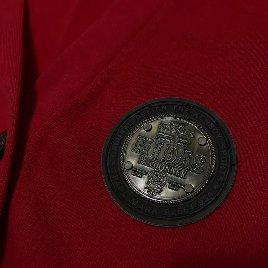 [BUNJANG] Jangttimoa V-Neck Button-Up Knit Cardigan [Red] / 장띠모아 여성 브이넥 와펜 버튼업 니트 가디건 [레드] S/90