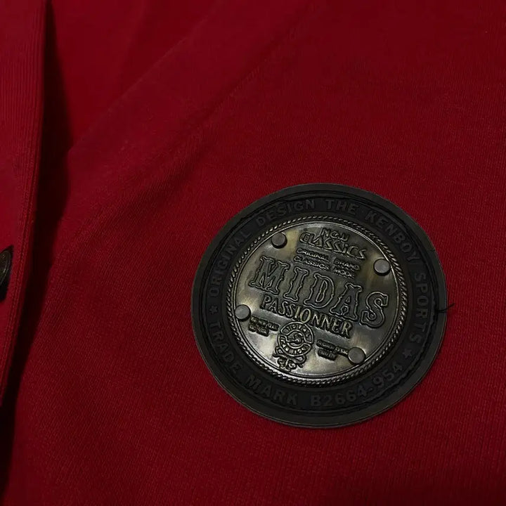 [BUNJANG] Jangttimoa V-Neck Button-Up Knit Cardigan [Red] / 장띠모아 여성 브이넥 와펜 버튼업 니트 가디건 [레드] S/90