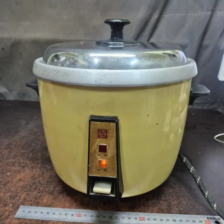 [SOLD OUT] 1960-70년대 KIA 전기 밥솥 옛날 빈티지