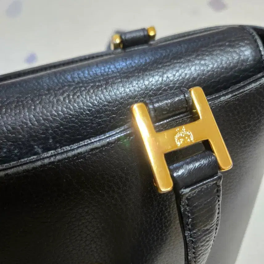 [BUNJANG] MCM Black Tote Bag / MCM 블랙 토트백