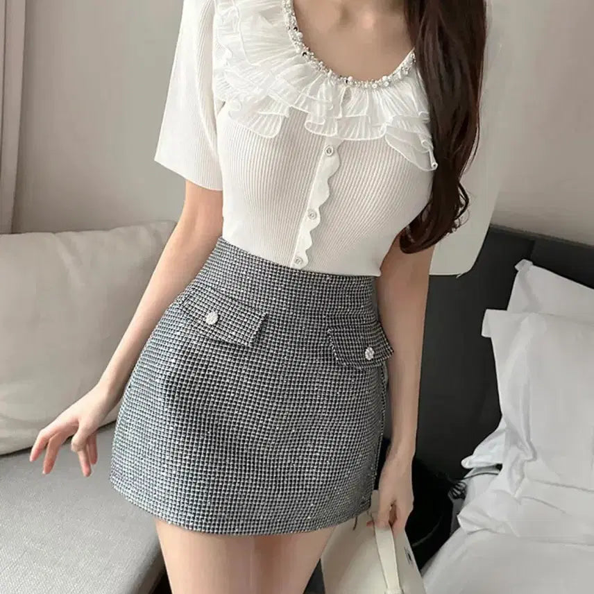 [BUNJANG] Lossom J Rachel Beaded Frill Short Sleeve Knit Top / 로썸제이 라첼 비즈 프릴 반팔니트 s