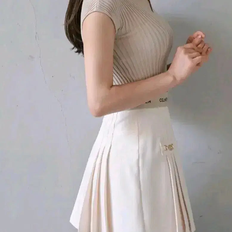 [SOLD OUT] 수입의류 홀복치마(8.7)코코엠하이디바