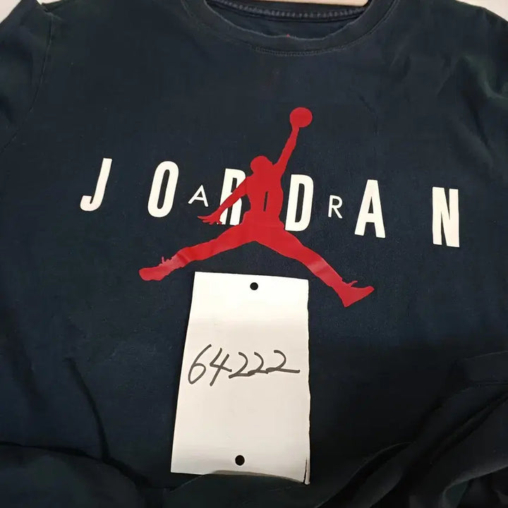 [SOLD OUT] 조던 네이비 반팔 티셔츠100사이즈여름 64222