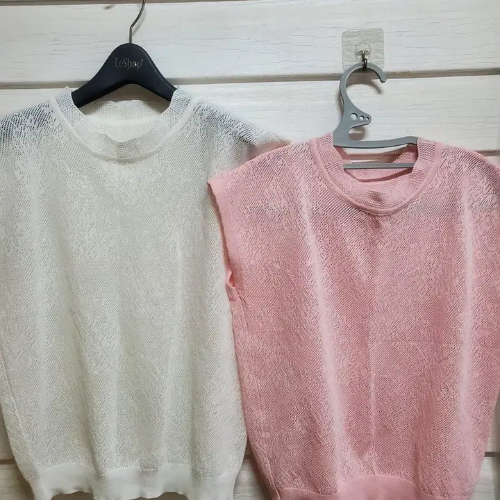 [BUNJANG] Unbranded Knit Sleeveless and T-shirt Bundle Set / 니트반팔  나시 2장일괄   비움