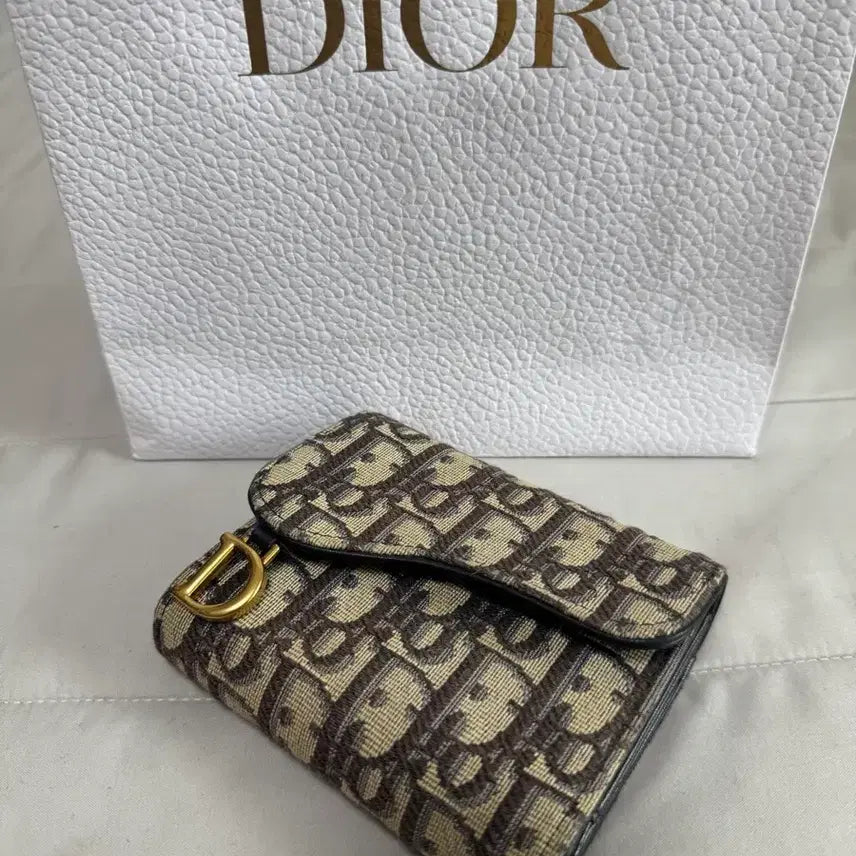 [BUNJANG] Dior Saddle Lotus Wallet / [정품] 디올 새들 로터스 중지갑