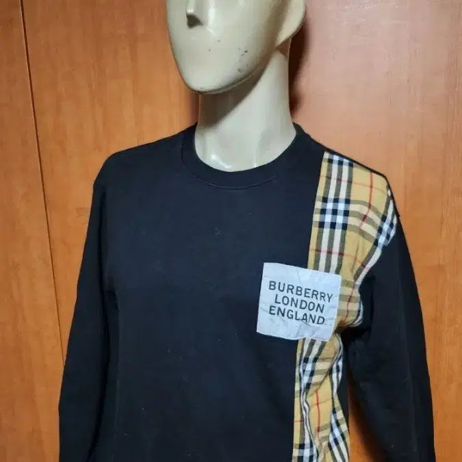 [BUNJANG] Burberry Classic Vintage Check Panel T-shirt / [정품/XS] 버버리 블랙 클래식 빈티지 체크 패널 티셔츠