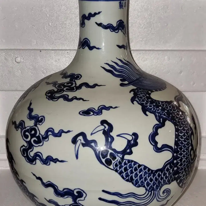 [BUNJANG] Chinese Celadon Porcelain Cloud and Dragon Vase / 선덕년제 청화백자 운용문 청구병 높43지34센 중국 도자기 고도자 골통품