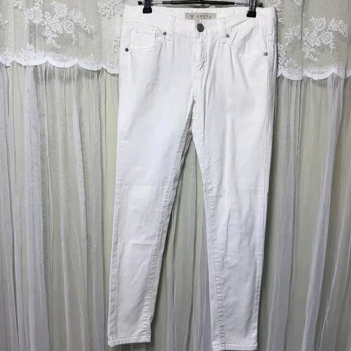 [SOLD OUT] 게스GUESS 여성 화이트 스키니진