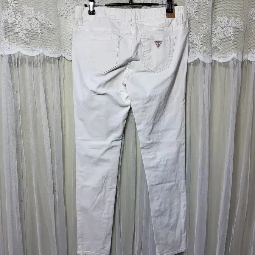 [SOLD OUT] 게스GUESS 여성 화이트 스키니진