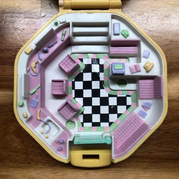 [BUNJANG] Polly Pocket Hair Salon Vintage Set / 폴리포켓 헤어살롱 빈티지 고전