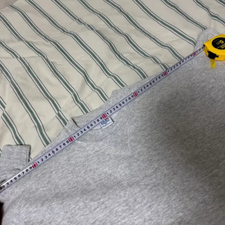 [SOLD OUT] [XL] 90s USA 빈티지 러셀 스웻