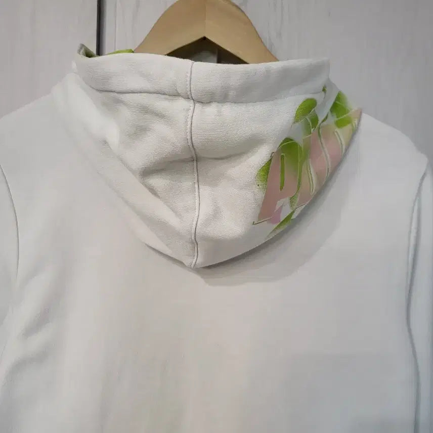 [BUNJANG] Puma White Hooded Zip-up Jacket / 푸마의 매력적인 화이트 후드집업