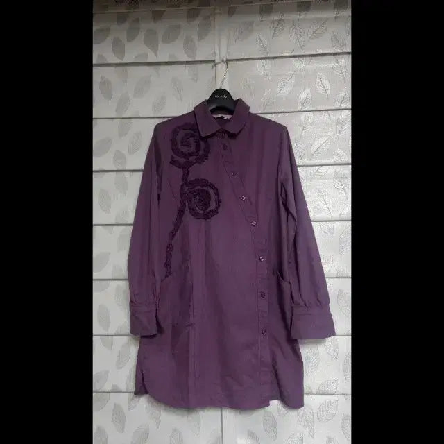 [BUNJANG] Miwha Hong Avant-garde 3D Embroidery Long Shirt / 디자이너 홍미화(Miwha Hong) 입체 자수 아방가르드 롱 셔츠