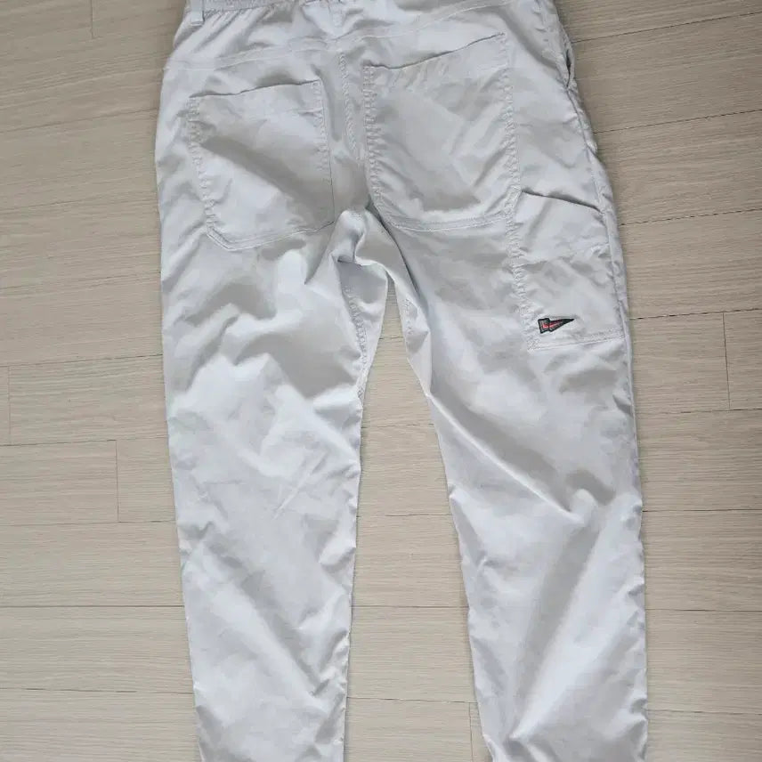 [SOLD OUT] 나이키 화이트 밴딩 바지