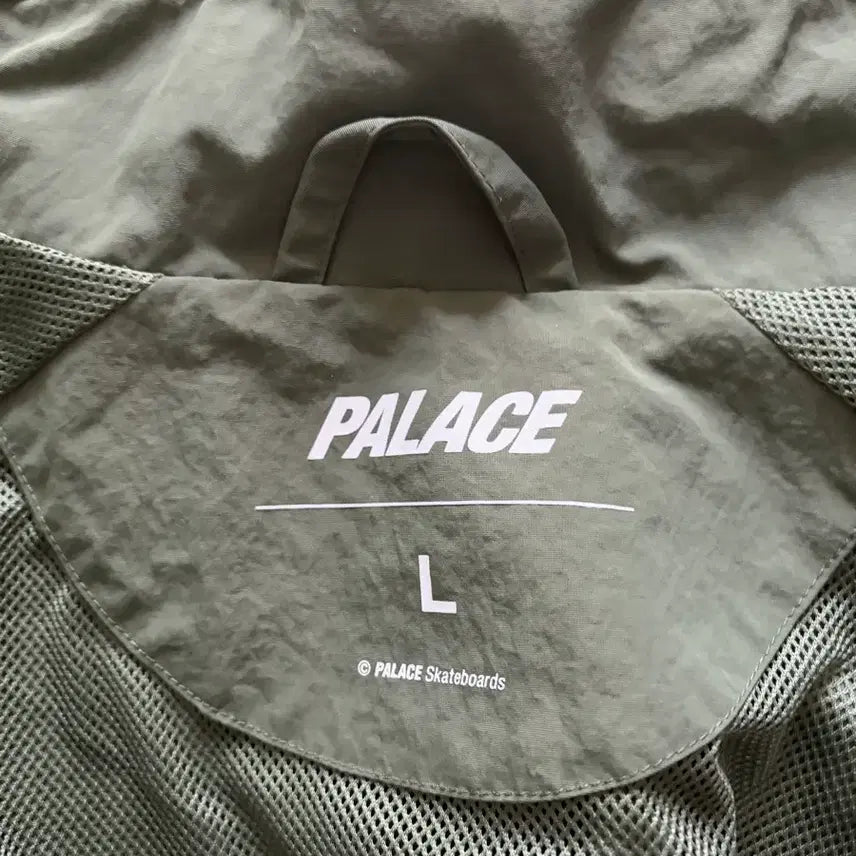 [BUNJANG] Palace 25 Shell Jacket Sage L / 팔라스 랙 25 쉘 자켓 세이지 L 새상품