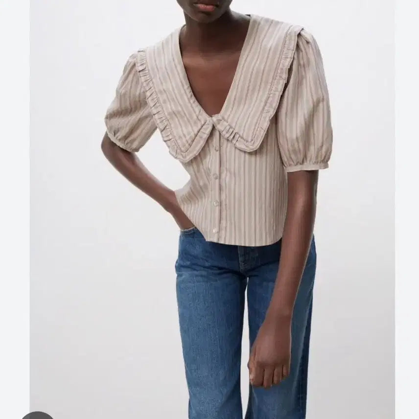 [BUNJANG] ZARA Frilled Striped Blouse / 사랑스러운 프릴 디자인의 ZARA 블라우스